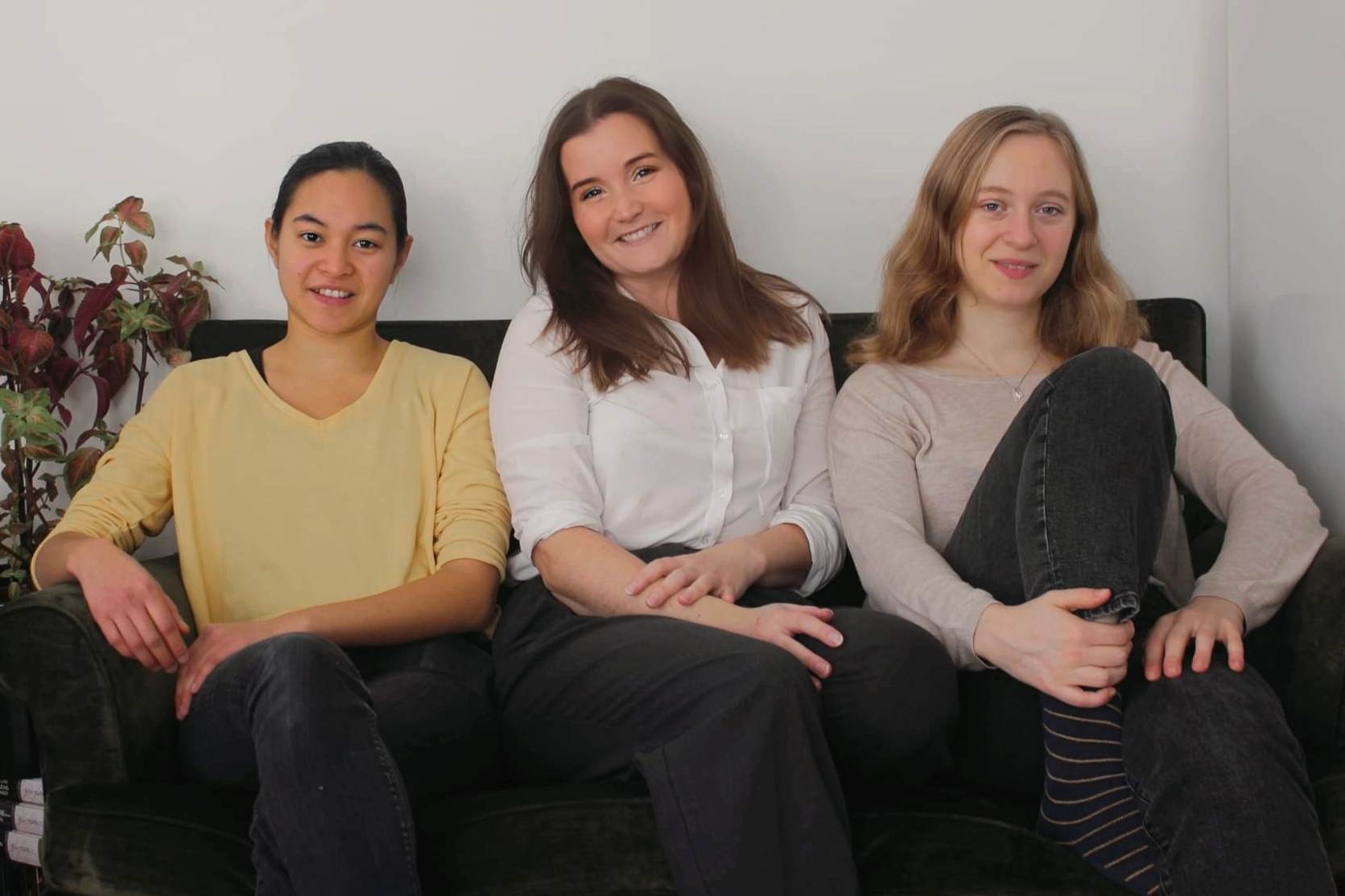Ella, Julia, Ebba